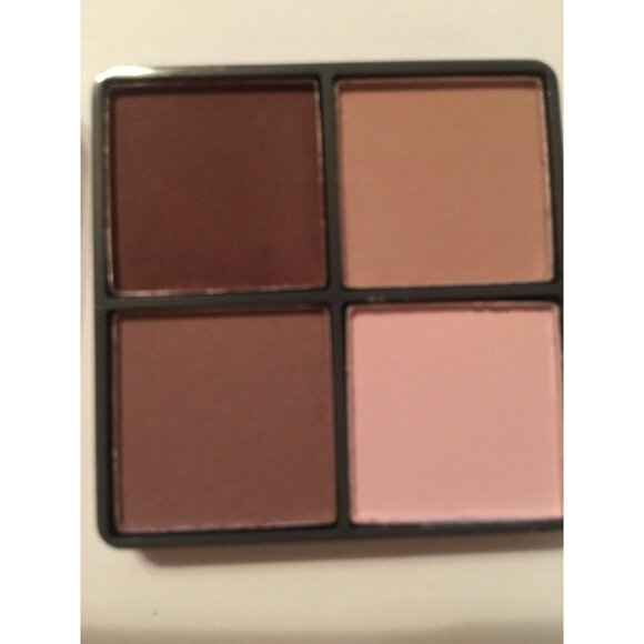 Ulta Beauty Eye Shadow Quad 0.02 oz. in LAVA, LACE, SUNSET & AURORA matte - Picture 2 of 6